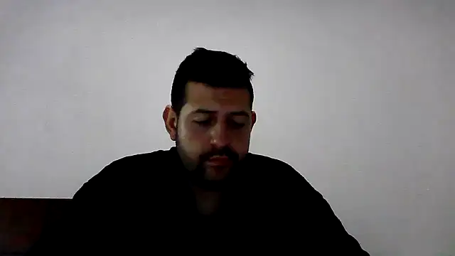 Snapshot of kinkyfag94 chatting on 12.16.25 kinkyfag94 online show from 12.16.25