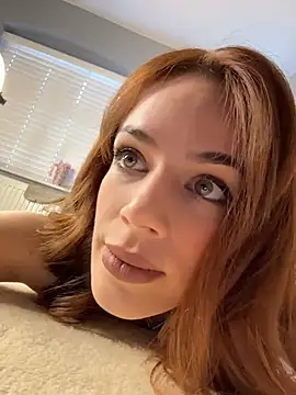 Snapshot of FrancescaFerra chatting on 04.24.26 FrancescaFerra online show from 04.24.26