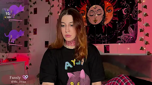 Dita Redrum online show from 12.19.25