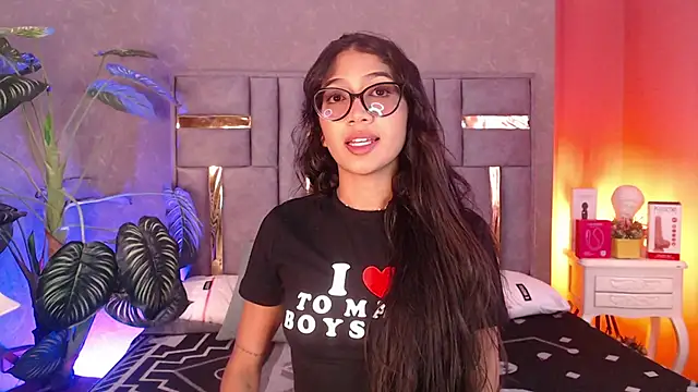 Tyla Ks online show from 11.05.25