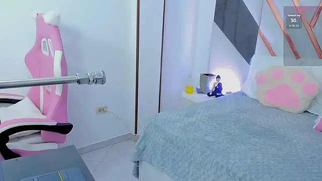 cutie sarax1 online show from 10.26.25