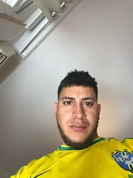 Leandro5523Z online show from 04.22.26