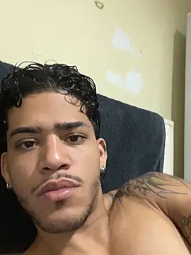 izaak taylor7 online show from 06.05.26