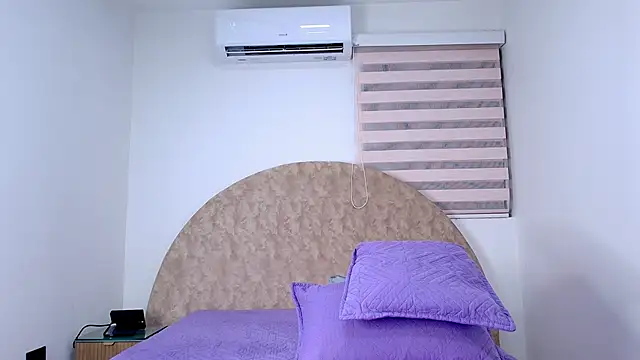 abigail fx online show from 11.21.25