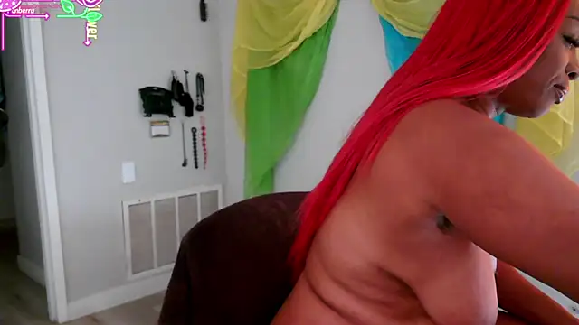 Queenanitadix online show from 07.01.26
