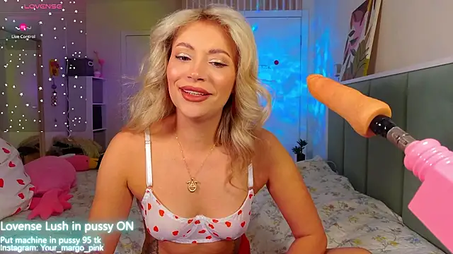 Snapshot of Margony chatting on 03.14.26 Margony online show from 03.14.26