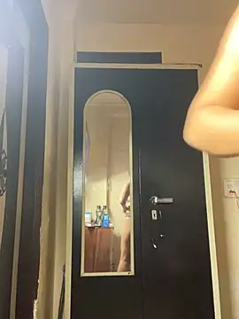 Snapshot of isha_sassy chatting on 02.27.25 isha sassy online show from 02.27.25