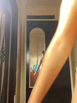 Snapshot of isha_sassy chatting on 03.01.25 isha sassy online show from 03.01.25