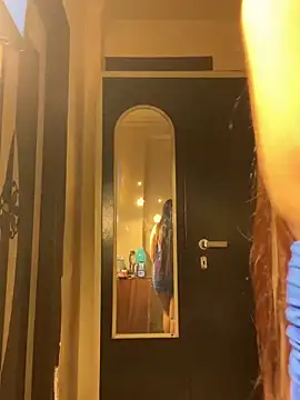 Snapshot of isha_sassy chatting on 03.01.25 isha sassy online show from 03.01.25