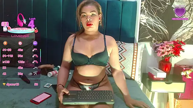 Snapshot of Mariana_star1 chatting on 10.05.25 Mariana star1 online show from 10.05.25