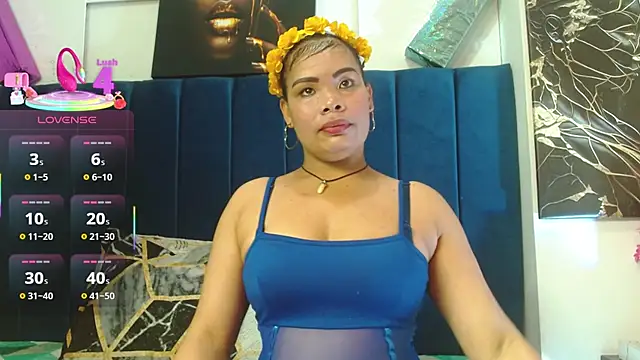 Mariana star1 online show from 12.17.25