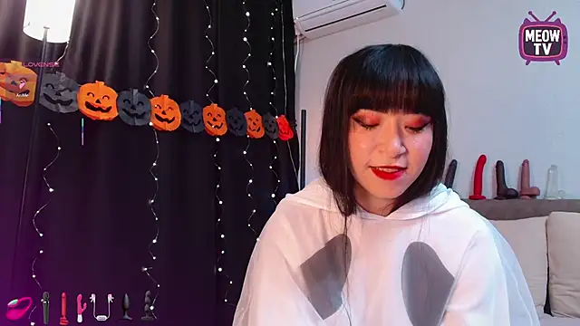 miyakimi0101 online show from 10.30.25