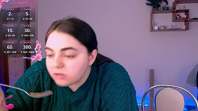 Snapshot of kitsune_8 chatting on 02.28.25 kitsune 8 online show from 02.28.25