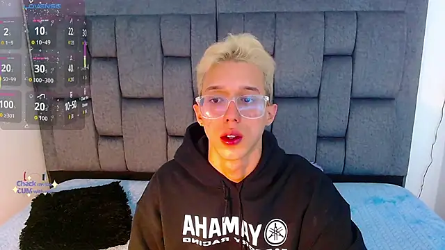 skinny bigcock02 online show from 09.18.25