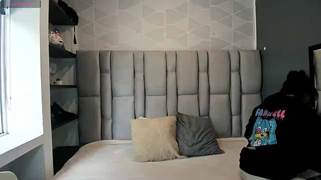 Natasha rose   online show from 09.30.25