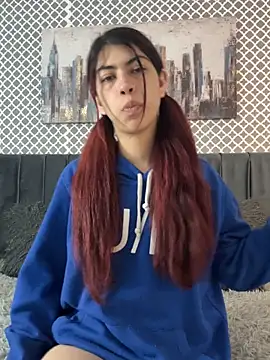 Cassie bloom online show from 09.23.25