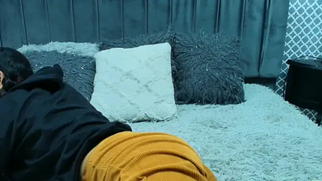 Cassie bloom online show from 10.15.25