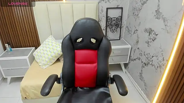 MEGANZARICK online show from 10.20.25