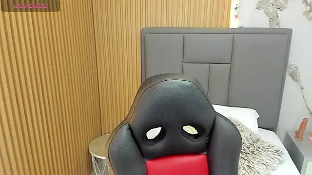 MEGANZARICK online show from 11.13.25