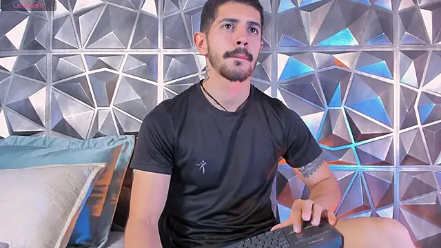 AlejandroStormm online show from 03.03.26