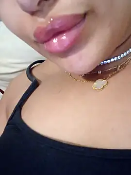 Sexlove1xo online show from 06.27.26