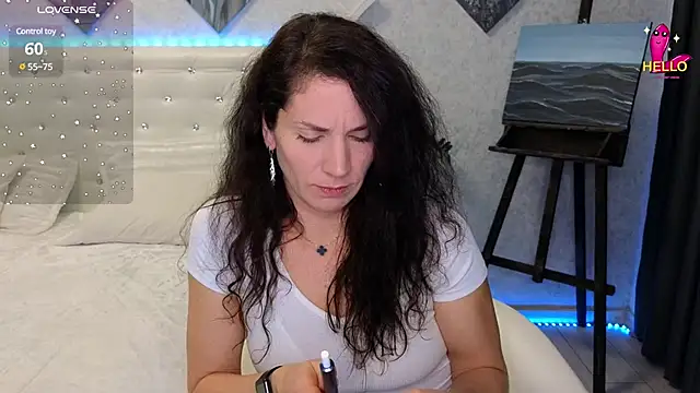 Snapshot of mylady_xenia chatting on 03.15.25 mylady xenia online show from 03.15.25