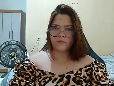 Snapshot of GoddessChaar chatting on 03.07.25 GoddessChaar online show from 03.07.25