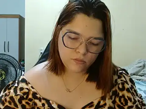 Snapshot of GoddessChaar chatting on 03.20.25 GoddessChaar online show from 03.20.25