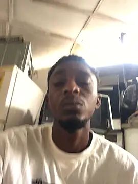 Snapshot of justyou2025 chatting on 03.13.25 justyou2025 online show from 03.13.25