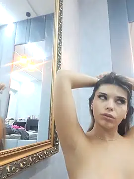 Bella Posh online show from 10.23.25