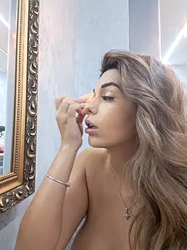 Bella Posh online show from 11.23.25