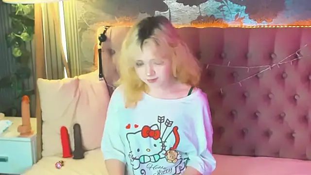 EmilyAngells online show from 05.28.26