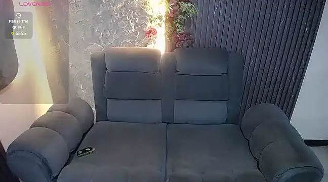 Snapshot of denise_babe_ chatting on 03.15.25 denise babe online show from 03.15.25