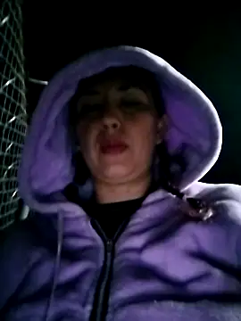 Megan-01- online show from 03.06.25