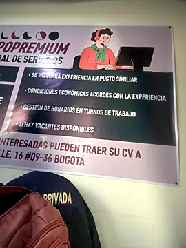 Megan-01- online show from 10.09.25