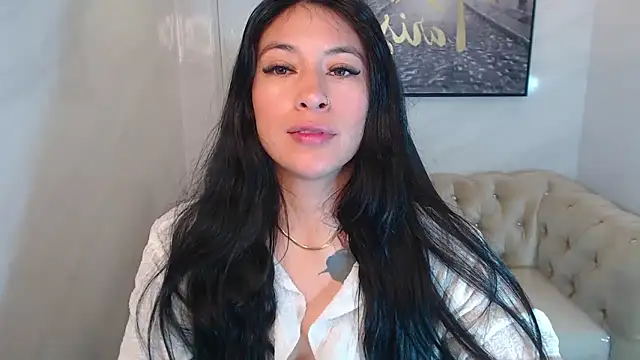 Isabella Collen v online show from 05.23.26