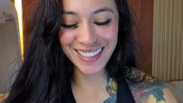 Isabella Collen v online show from 07.23.26