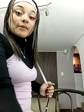 ChloeAllennn online show from 04.23.26