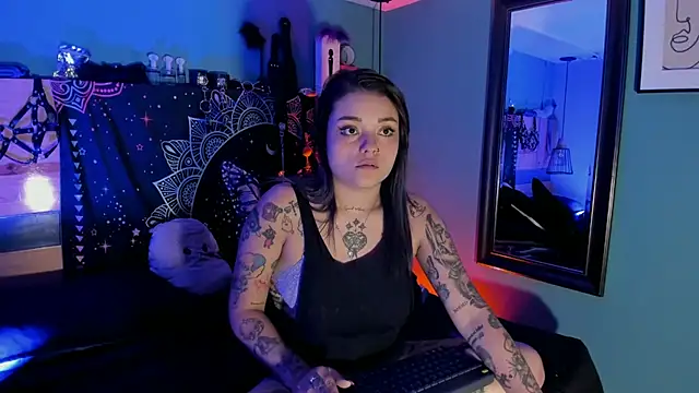 ChloeAllennn online show from 04.25.26