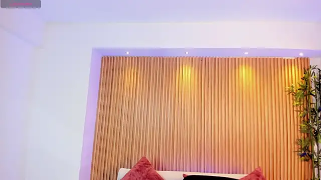 Ivaannaa  online show from 02.11.26