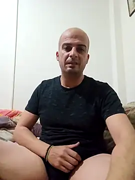 Snapshot of John_1982 chatting on 03.08.25 John 1982 online show from 03.08.25