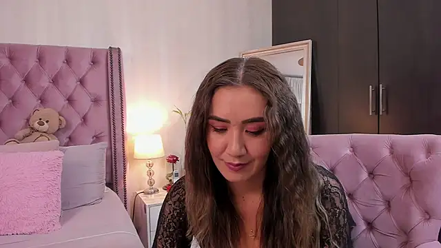 natashaleightt online show from 02.22.26