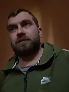 Snapshot of daniel21p chatting on 03.04.25 daniel21p online show from 03.04.25