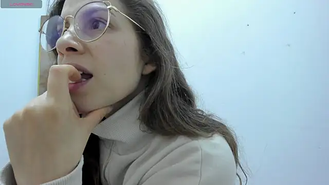 jessyegoldenn online show from 09.24.25