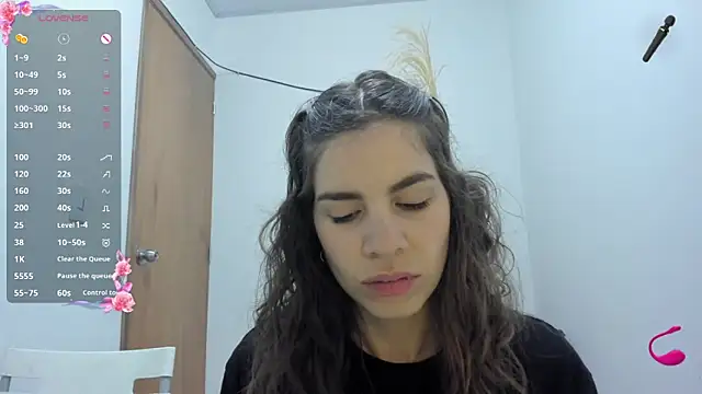 jessyegoldenn online show from 02.06.26