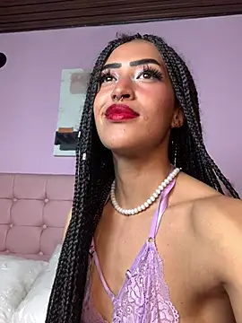 Snapshot of MichelleDiaz_Pink chatting on 03.02.25 MichelleDiaz Pink online show from 03.02.25