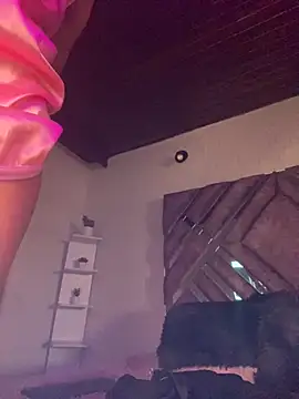 Snapshot of MichelleDiaz_Pink chatting on 10.12.25 MichelleDiaz Pink online show from 10.12.25