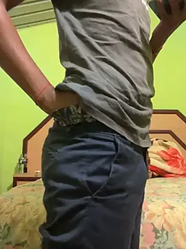 Snapshot of BttmGuy01 chatting on 04.07.26 BttmGuy01 online show from 04.07.26