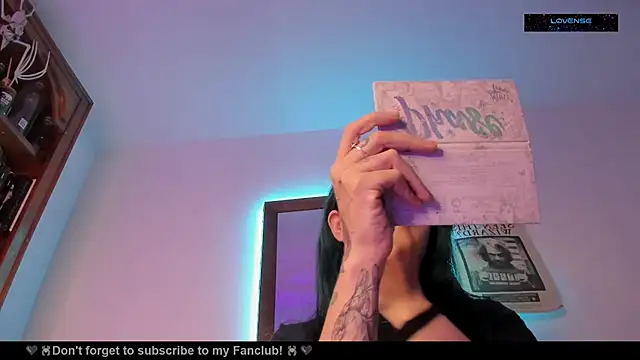 Snapshot of Hisato111 chatting on 10.12.25 Hisato111 online show from 10.12.25