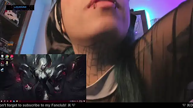 Snapshot of Hisato111 chatting on 10.20.25 Hisato111 online show from 10.20.25